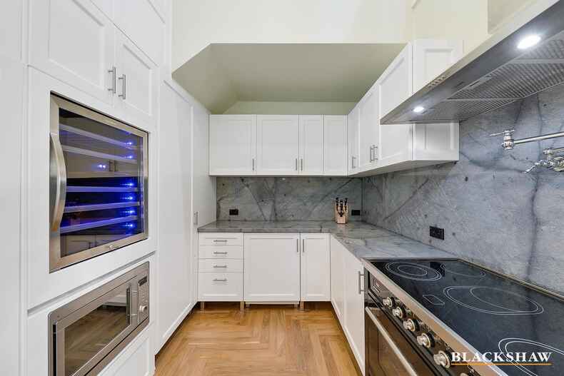 13/20 New South Wales Crescent Forrest 13/20 New South Wales Crescent Forrest