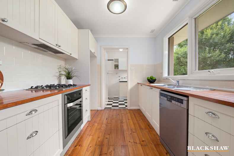 31 Caldwell Street Hackett 31 Caldwell Street Hackett