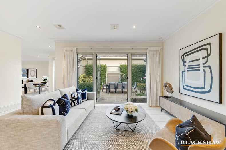5/10 Hutchins Street Yarralumla 5/10 Hutchins Street Yarralumla