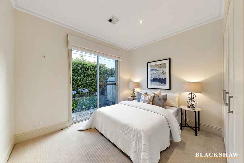 5/10 Hutchins Street Yarralumla 5/10 Hutchins Street Yarralumla