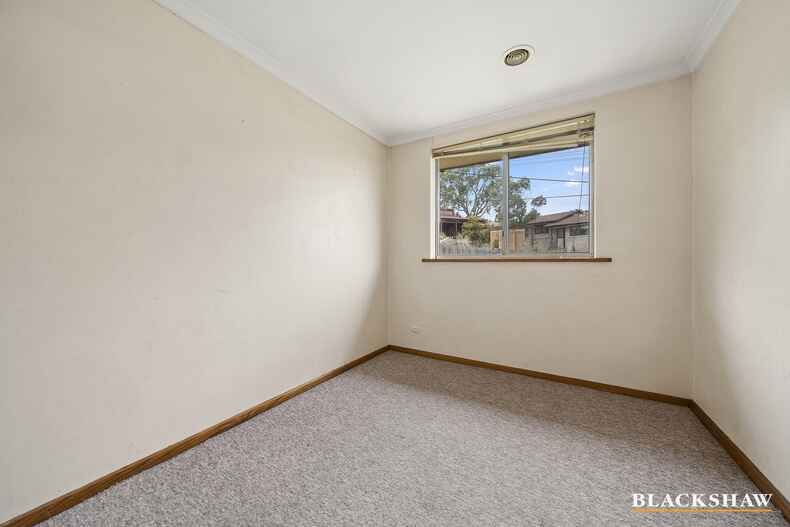 90 Tillyard Drive Flynn 90 Tillyard Drive Flynn