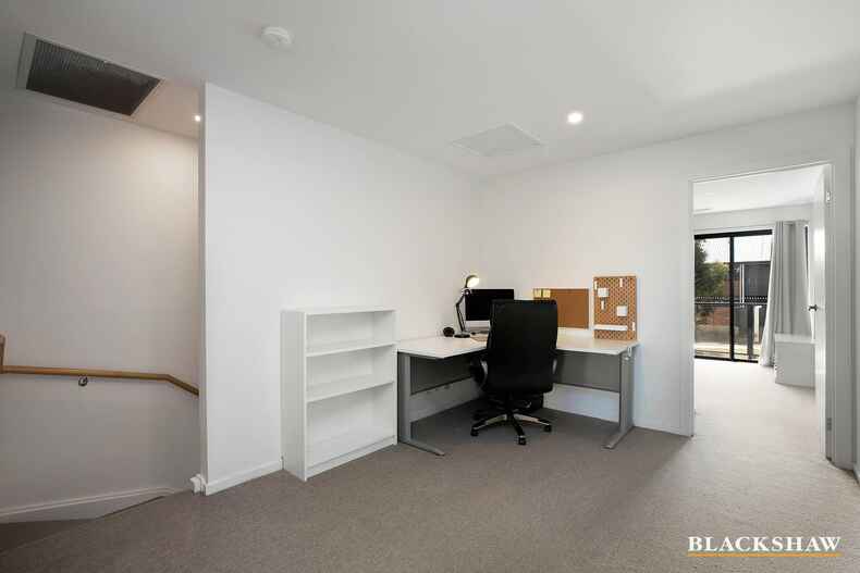 1 Overflow Street Lawson 1 Overflow Street Lawson