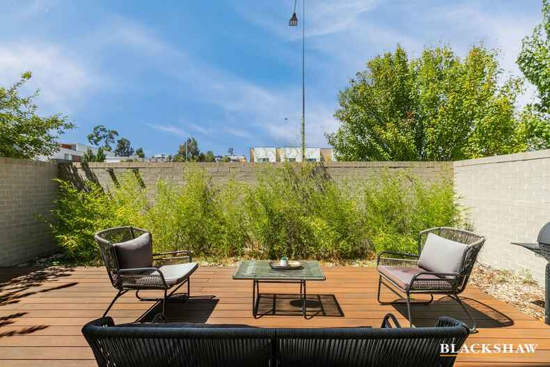 1 Overflow Street Lawson 1 Overflow Street Lawson