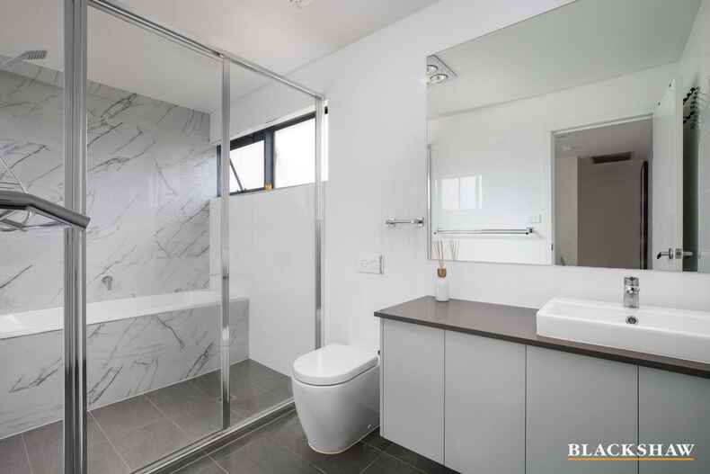 1 Overflow Street Lawson 1 Overflow Street Lawson