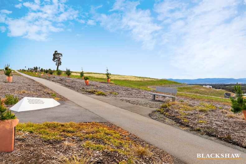 1 Overflow Street Lawson 1 Overflow Street Lawson