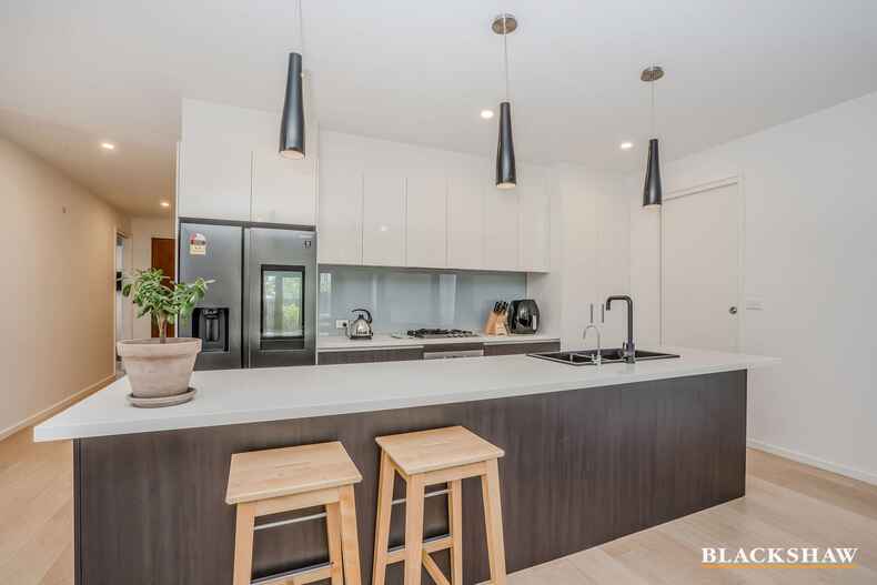 8 Utz Street Coombs 8 Utz Street Coombs