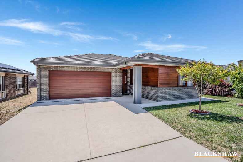 8 Utz Street Coombs 8 Utz Street Coombs