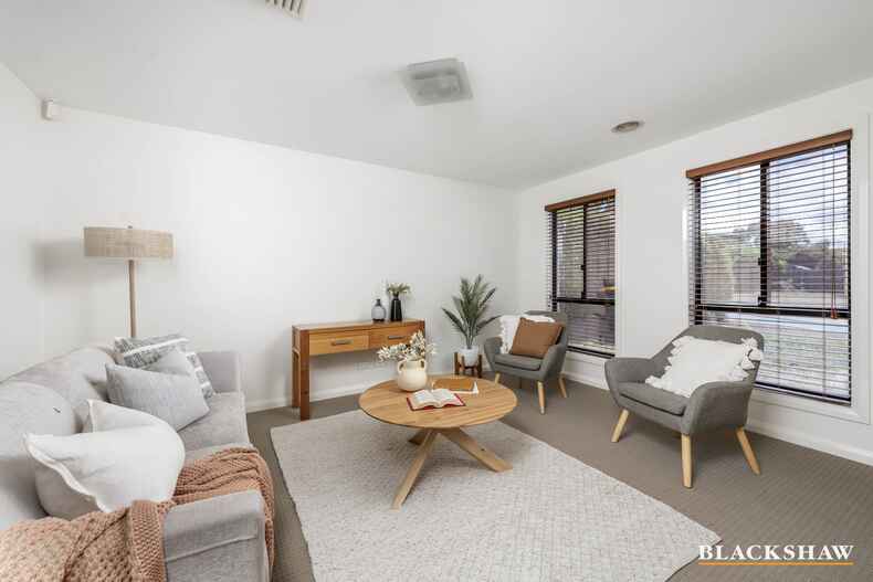 16 Mission Street Amaroo 16 Mission Street Amaroo