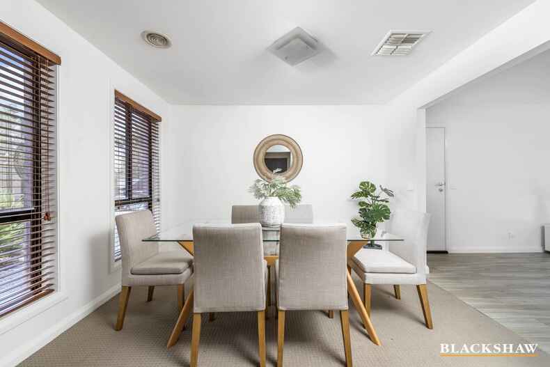 16 Mission Street Amaroo 16 Mission Street Amaroo