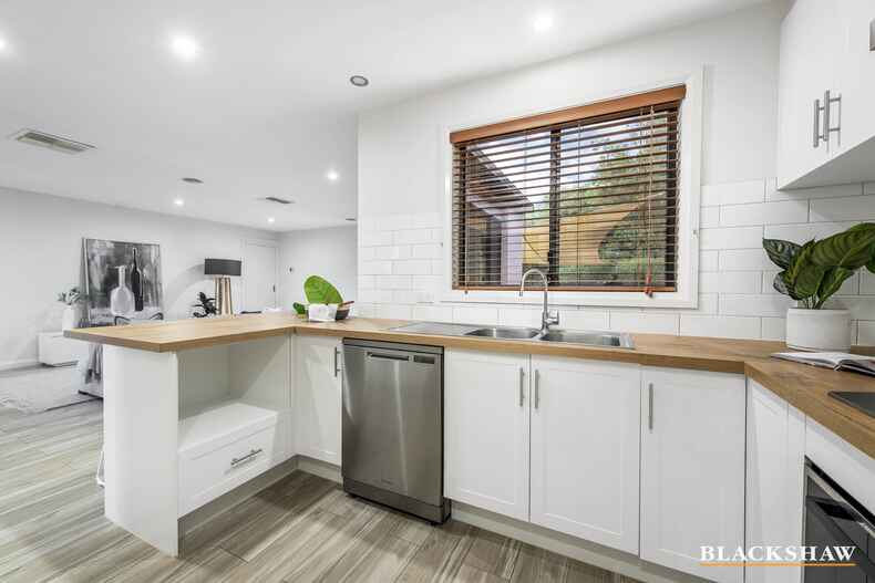 16 Mission Street Amaroo 16 Mission Street Amaroo