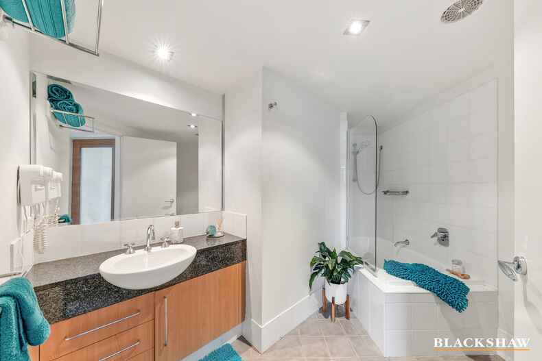 6/55 Stuart Street Griffith