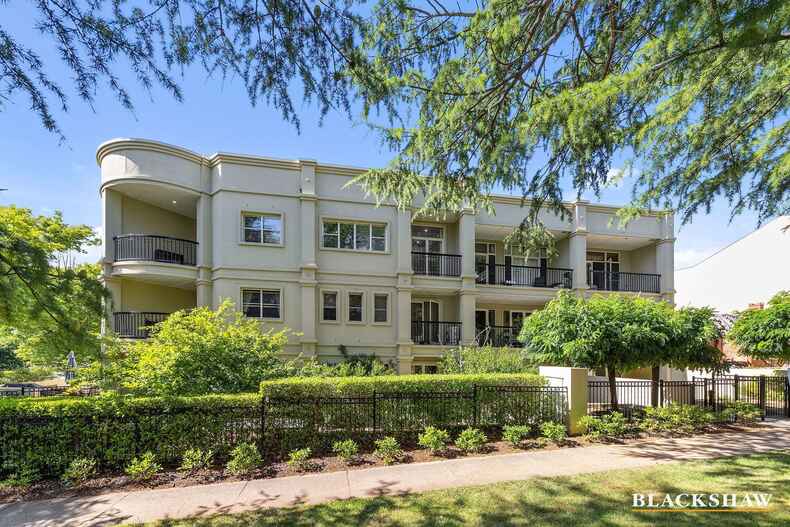 13/20 New South Wales Crescent Forrest 13/20 New South Wales Crescent Forrest