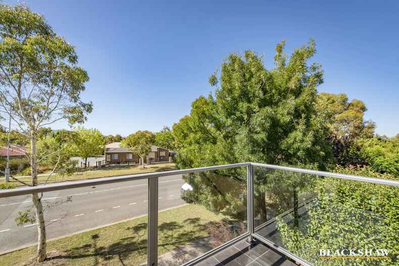 69 Oodgeroo Avenue Franklin