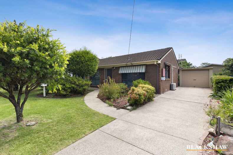 25 Wallaringa Street Surfside 25 Wallaringa Street Surfside