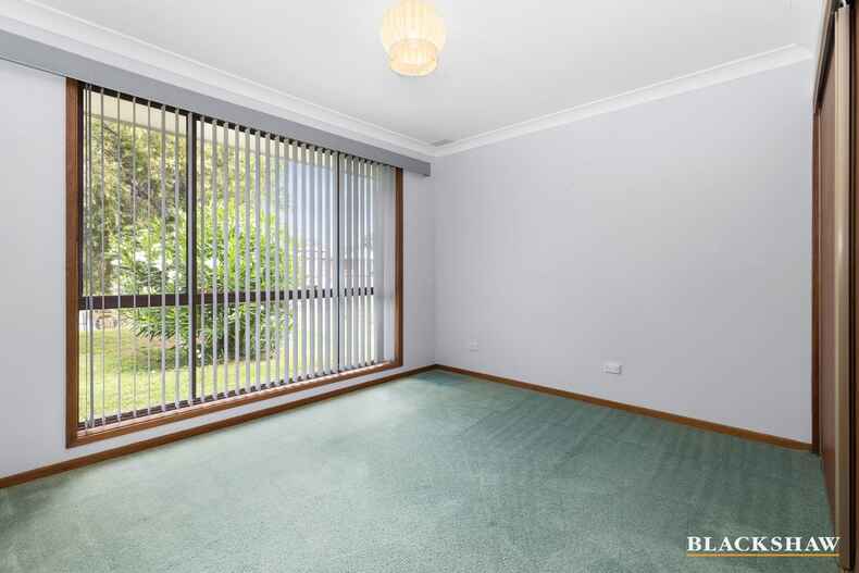 25 Wallaringa Street Surfside 25 Wallaringa Street Surfside