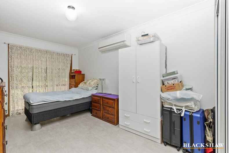 25 Wallaringa Street Surfside 25 Wallaringa Street Surfside
