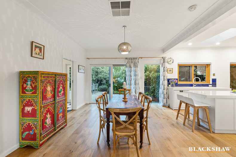 22 Ferdinand Place Campbell 22 Ferdinand Place Campbell