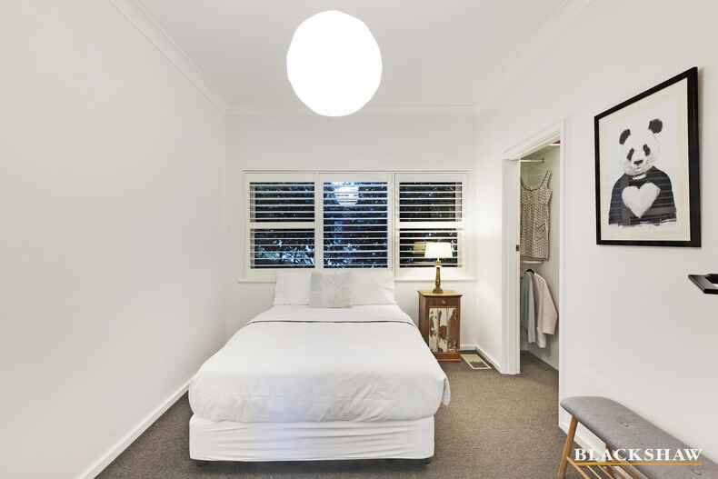 22 Ferdinand Place Campbell 22 Ferdinand Place Campbell