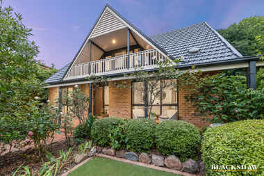 138 Hopetoun Circuit Yarralumla