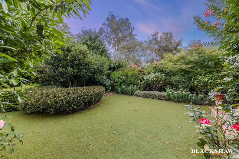 138 Hopetoun Circuit Yarralumla