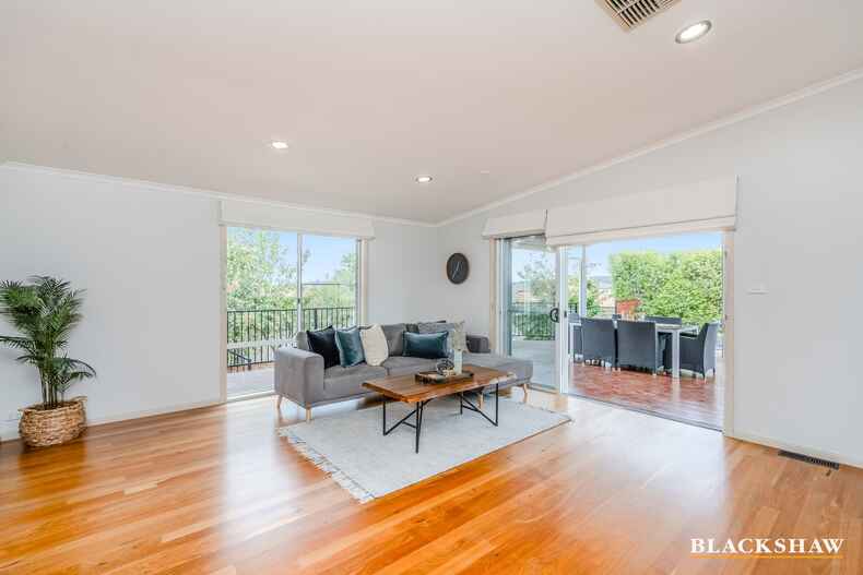 5 Pine Place Karabar 5 Pine Place Karabar