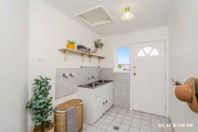 5 Pine Place Karabar 5 Pine Place Karabar