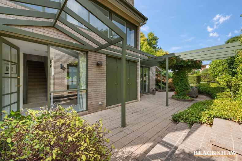 13/28 Black Street Yarralumla 13/28 Black Street Yarralumla