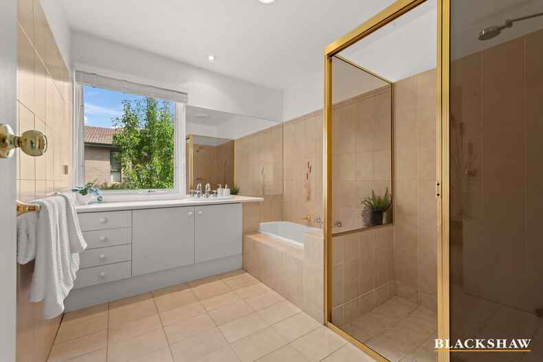 13/28 Black Street Yarralumla 13/28 Black Street Yarralumla