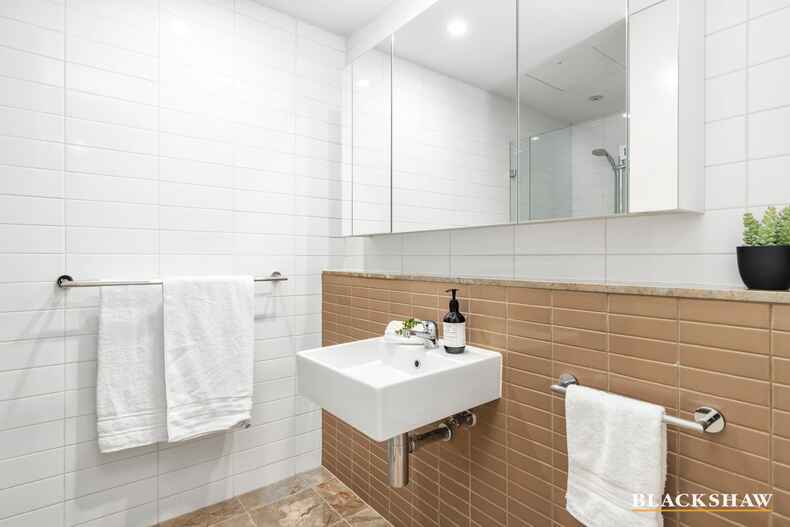 4/20 Eyre Street Kingston 4/20 Eyre Street Kingston