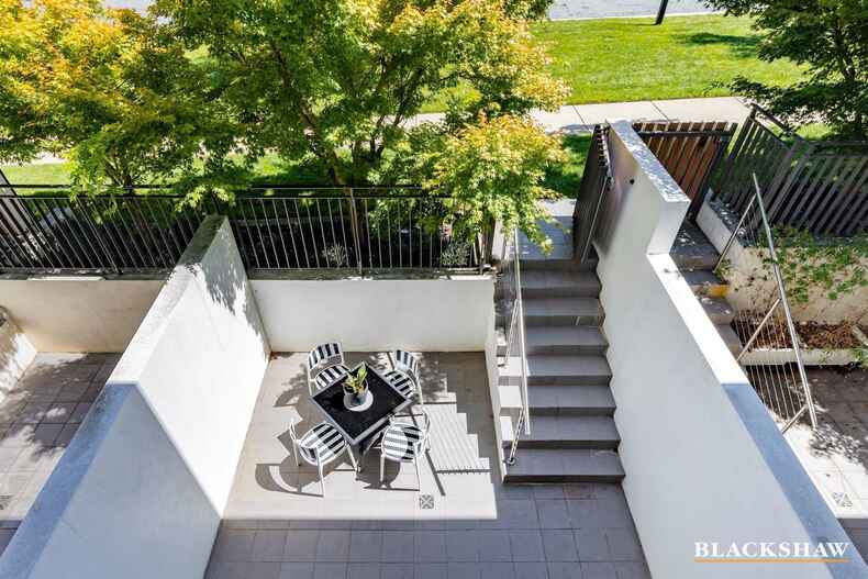 4/20 Eyre Street Kingston 4/20 Eyre Street Kingston