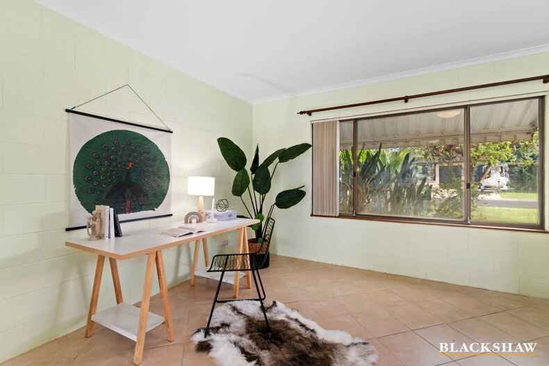 8 Wallaringa Street Surfside 8 Wallaringa Street Surfside