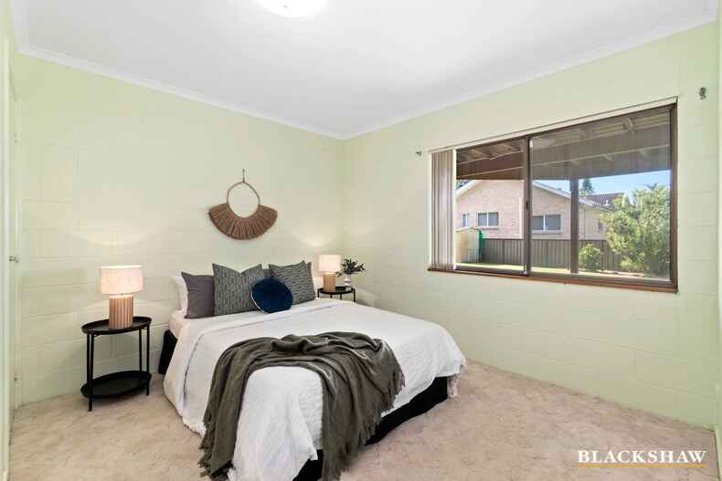 8 Wallaringa Street Surfside 8 Wallaringa Street Surfside