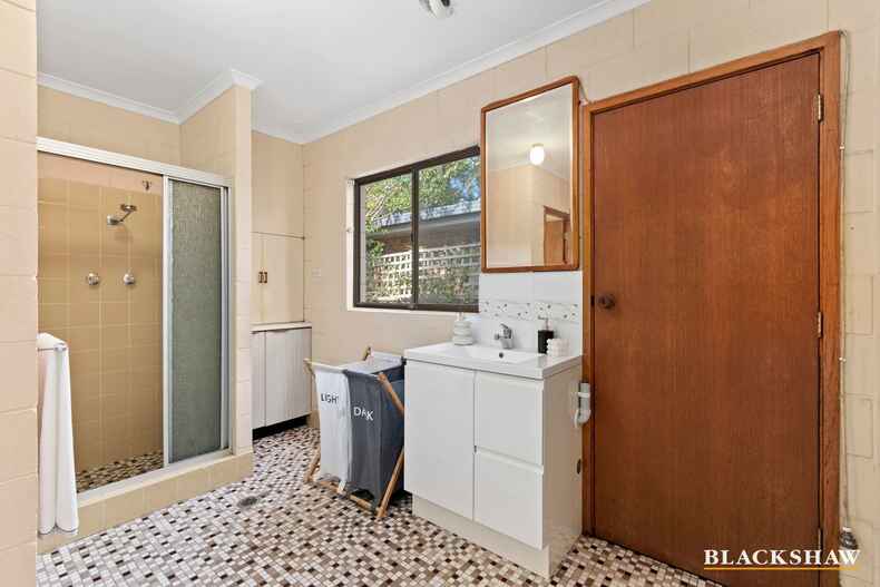 8 Wallaringa Street Surfside 8 Wallaringa Street Surfside