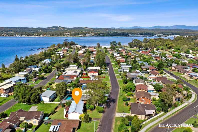 8 Wallaringa Street Surfside 8 Wallaringa Street Surfside