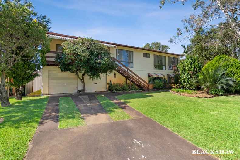 8 Wallaringa Street Surfside 8 Wallaringa Street Surfside