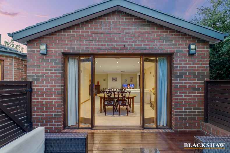 19 De Chair Street Deakin 19 De Chair Street Deakin