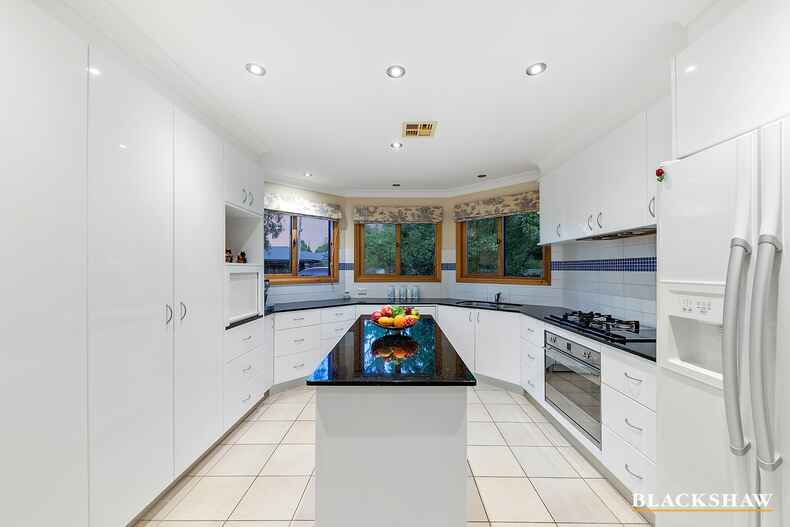 19 De Chair Street Deakin 19 De Chair Street Deakin