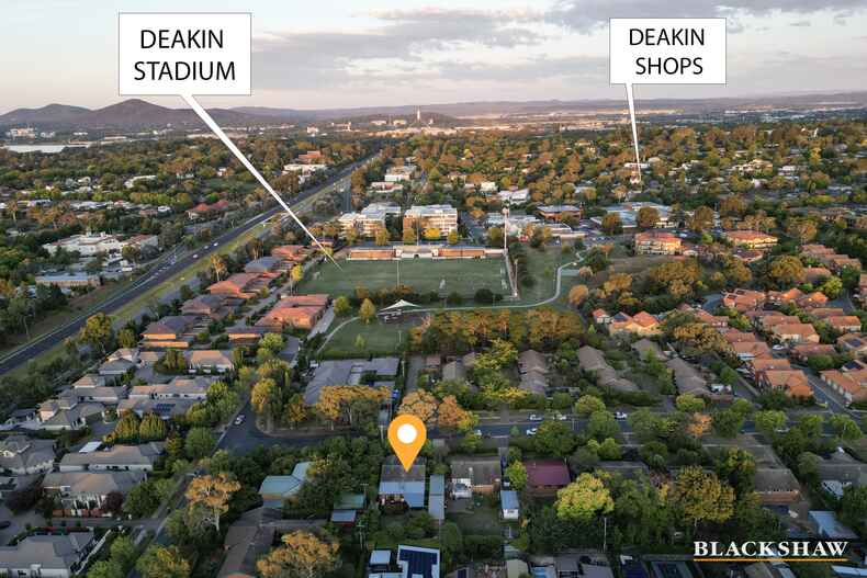 19 De Chair Street Deakin 19 De Chair Street Deakin