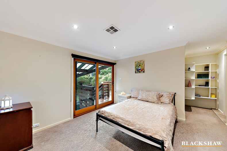 19 De Chair Street Deakin 19 De Chair Street Deakin