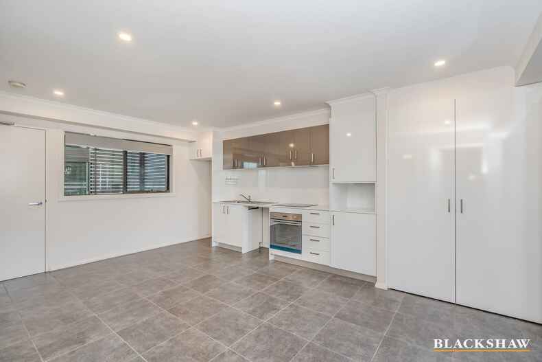 20/60 John Gorton Drive Coombs