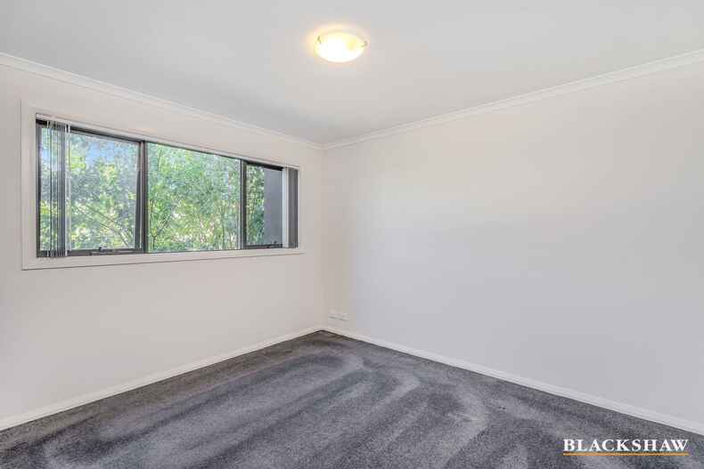 20/60 John Gorton Drive Coombs