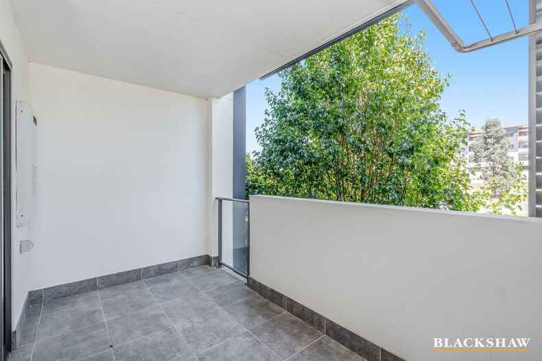 20/60 John Gorton Drive Coombs