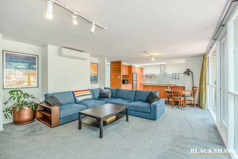 12 Perry Drive Chapman 12 Perry Drive Chapman