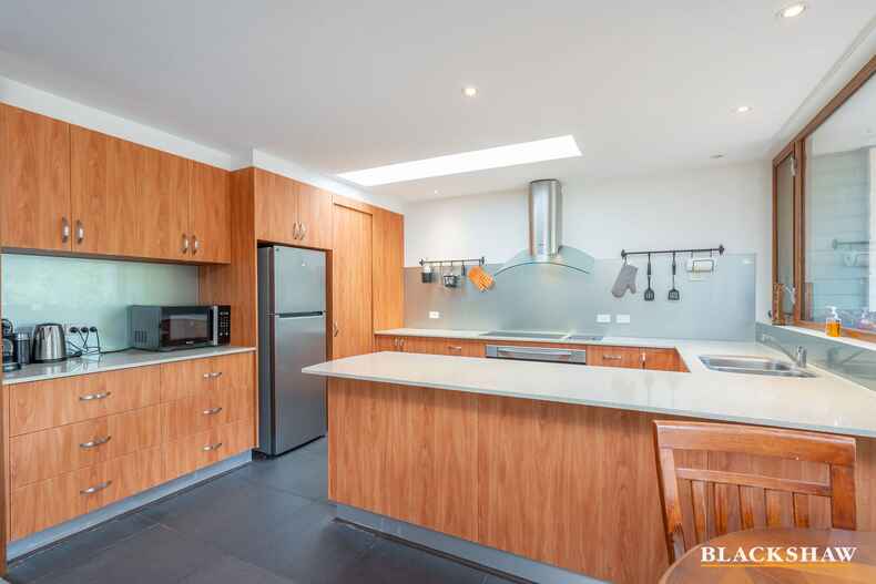 12 Perry Drive Chapman 12 Perry Drive Chapman