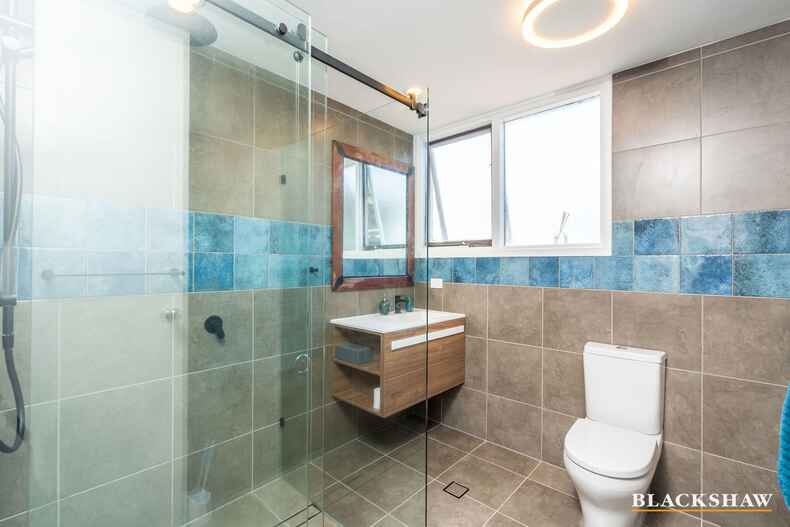 12 Perry Drive Chapman 12 Perry Drive Chapman