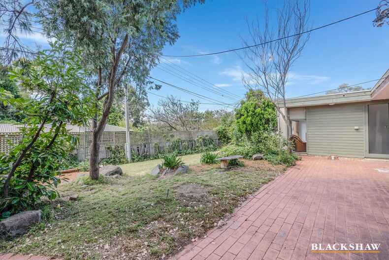 12 Perry Drive Chapman 12 Perry Drive Chapman