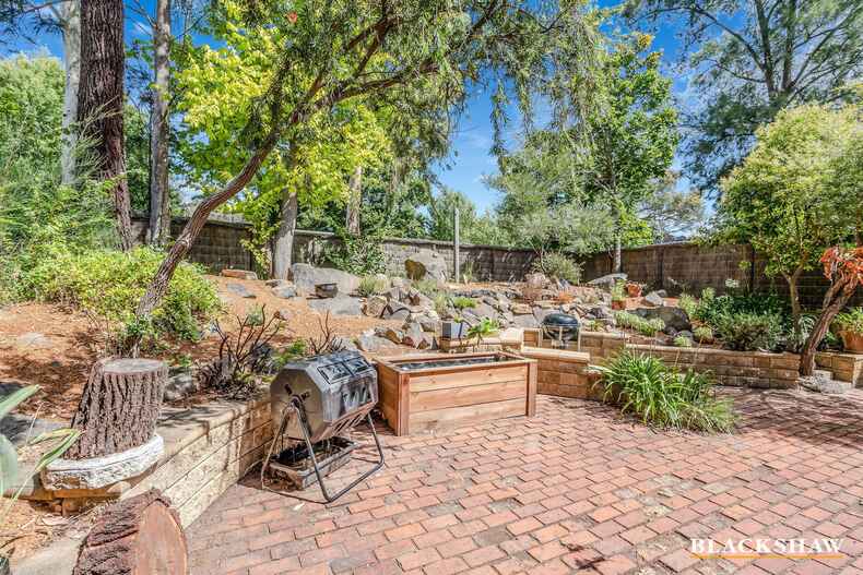 12 Perry Drive Chapman 12 Perry Drive Chapman