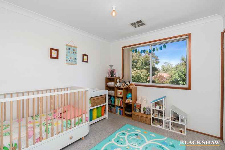 15 Birrigai Square Ngunnawal 15 Birrigai Square Ngunnawal