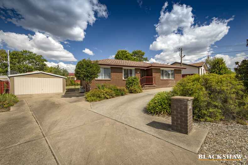 5 Sumner Place Wanniassa