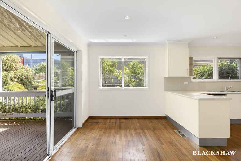 68 Agnes Avenue Queanbeyan 68 Agnes Avenue Queanbeyan